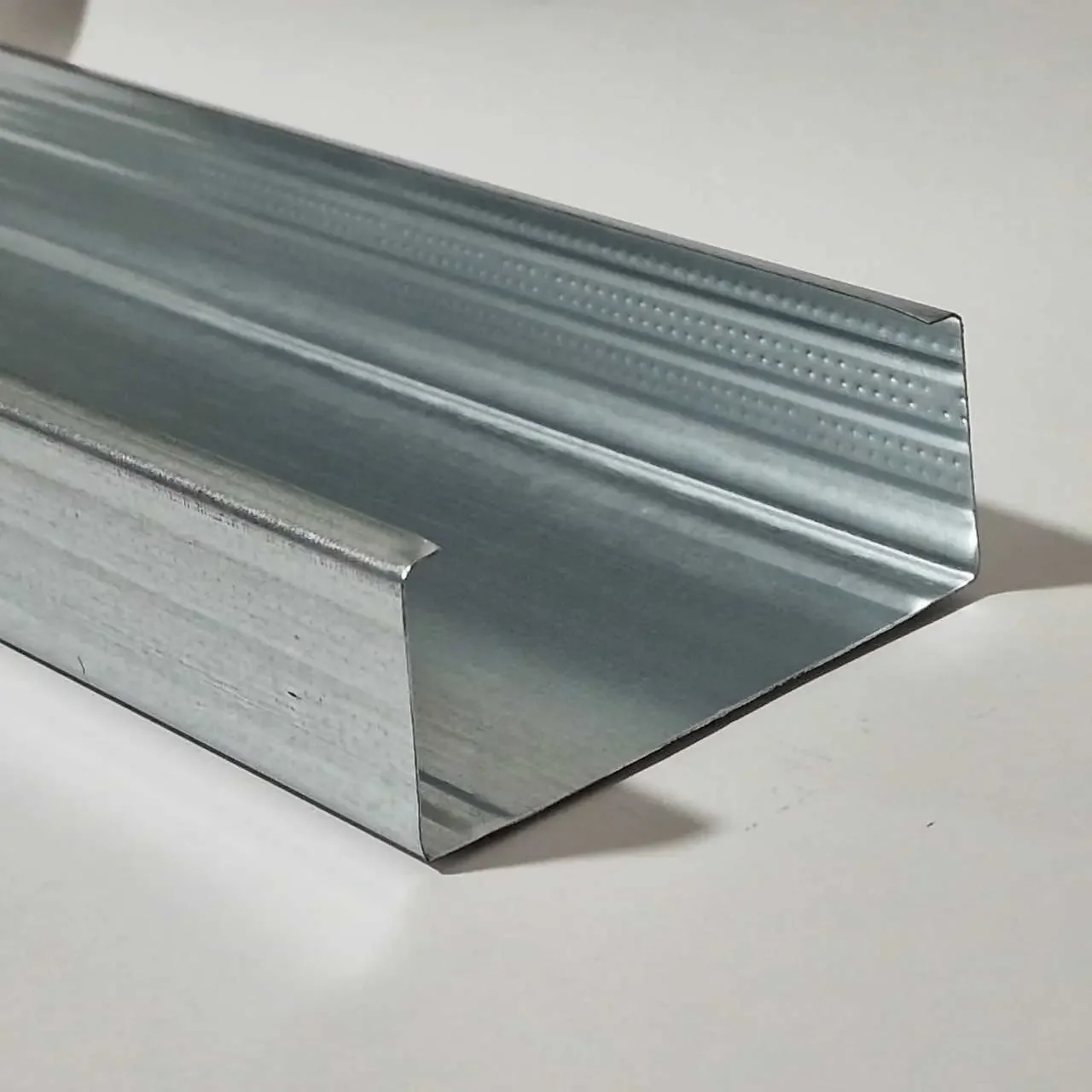 PROFIL CW100 0.6x3m KOVOSTROJ